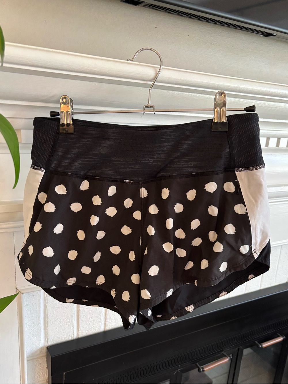Outdoor Voices Hudson Shorts Small Black White Polka Dot